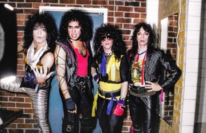  吻乐队（Kiss） ~Scandinavium, Göteborg, Sweden...November 18, 1983 (Lick it Up Tour)