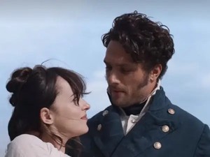  Persuasion (2022) - Anne Elliot and Frederick Wentworth