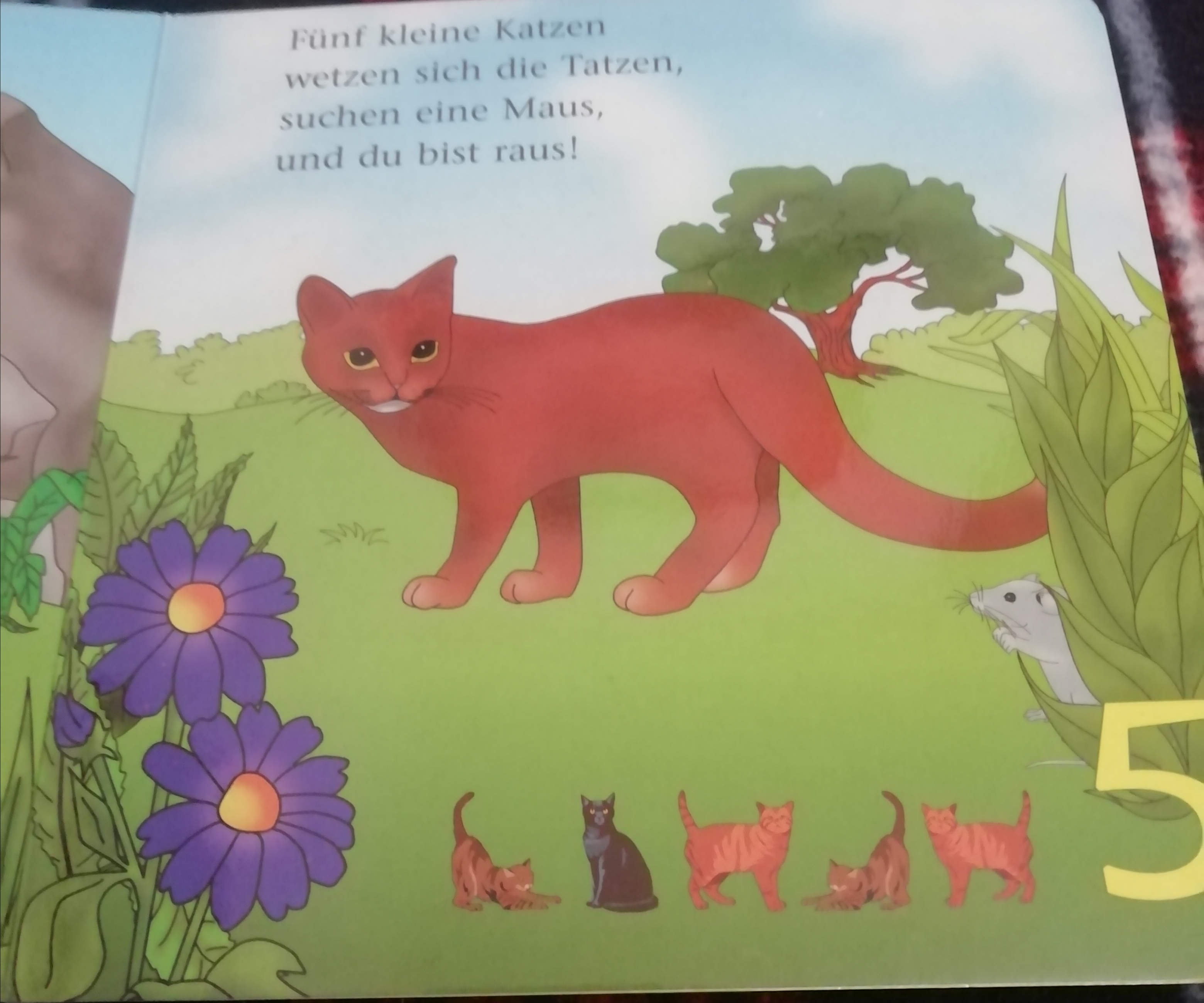 A realistic cat and a mouse from a German Maya the Bee book