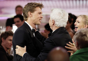  Austin Butler and Baz Luhrmann after winning Best Leading Actor at the Golden Globes