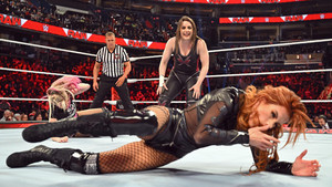  Becky Lynch vs Alexa Bliss vs Nikki ক্রুশ | ডবলুডবলুই Raw | 12-05-2022