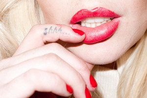  Lindsay Lohan - 사랑 Magazine Photoshoot - 2012