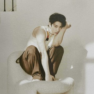  Park Jinyoung - The 1st Album 'Chapter 0: WITH'