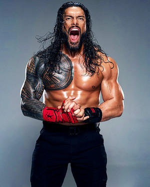  Roman Reigns | 2022 美国职业摔跤 Superstar photoshoot outtakes