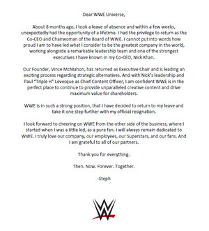  Stephanie McMahon Resigns from 美国职业摔跤