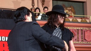  The Undertaker and Paul Bearer | the first ever WWE Raw 30 years zamani TODAY | January 11
