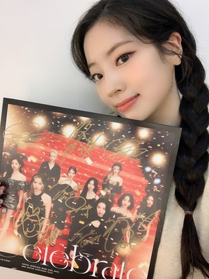 Twice Japan 4th Album 'Celebrate'