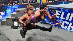  Beth Phoenix and Edge vs Rhea Ripley and Finn Balor (with Dominik Mysterio) Elimination Chamber