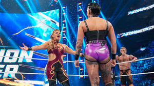 Beth Phoenix and Edge vs Rhea Ripley and Finn Balor (with Dominik Mysterio) Elimination Chamber