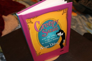  Creepy Susie Book चित्र