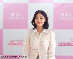  Jihyo at MilkTouch Pop Up Store