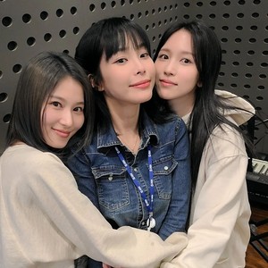  MiSa with Heize at "Heize's Volume Up"