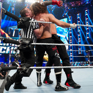  Roman Reigns vs. Sami Zayn | WWE Undisputed Universal 제목 Match | February 18, 2023