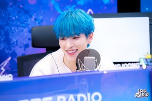  Hongjoong - Idol Radio
