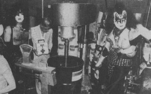  KISS and Stan Lee (NYC) Borden Chemical Company 1977 (Blood for KISS Comic)