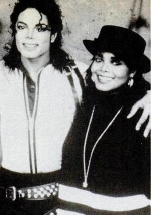  Michael And Janet Backstage