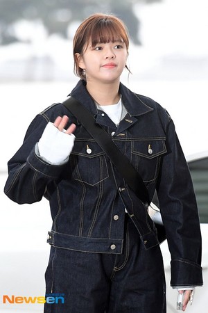  TWICE at Incheon Airport Departure to Sydney