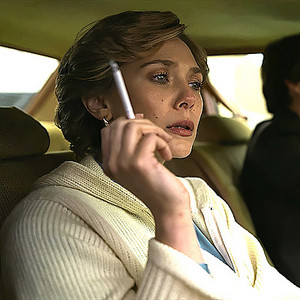  Elizabeth Olsen as ক্যান্ডি চকোলেট Montgomery in প্রণয় and Death | 2023