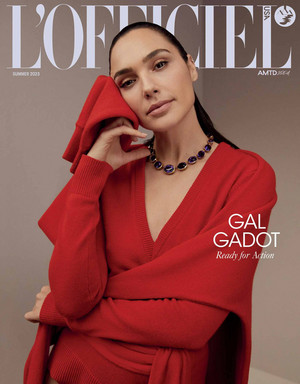  Gal Gadot - L'Officiel Cover - 2023