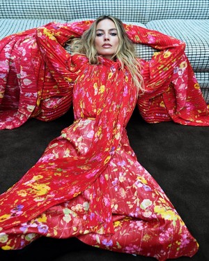  Margot Robbie for Vogue Australia (2023)
