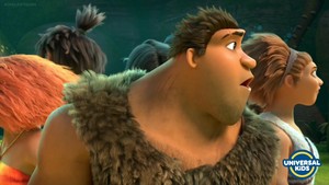 The Croods: Family Tree - Home Punch Home 444