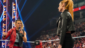  Becky Lynch vs Zoey Stark | Monday Night Raw | August 7, 2023
