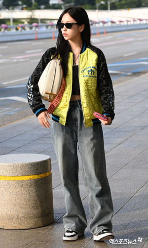  Mina at Gimpo Airport