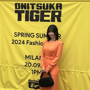 Momo at Otnisuka Tiger Fashion Show