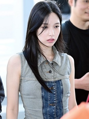  Twice at ICN airport departing for Singapore