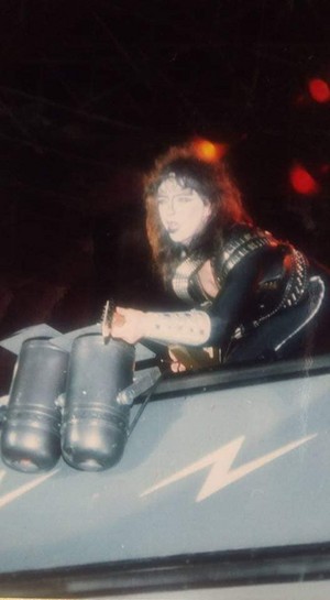  Vinnie ~São Paulo, Brazil...June 25, 1983 (10th Anniversary Tour)