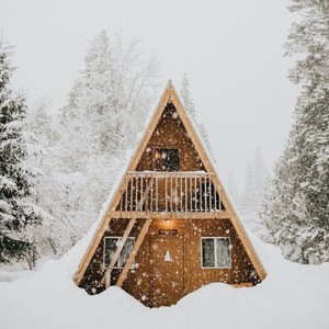 A-Frame cabin in the woods❄️