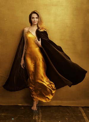  Angelina Jolie for Vogue (2023)
