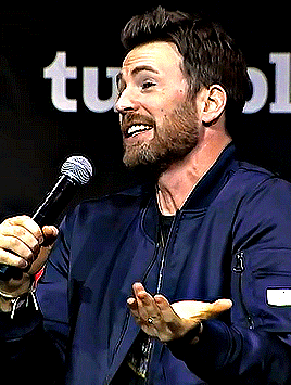  Chris Evans | New York Comic Con Panel | October 14, 2023