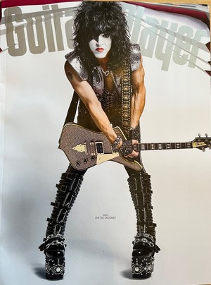  Paul Stanley | guitare PLAYER magazine Cover | December 2023
