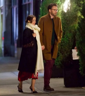  Alba Baptista and Chris Evans attend Scarlett Johansson’s natal party | December 21, 2023