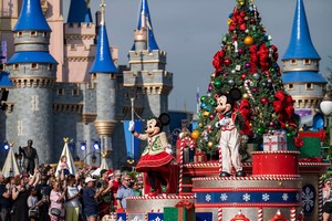  迪士尼 Parks Magical 圣诞节 日 Parade | 40th Anniversary