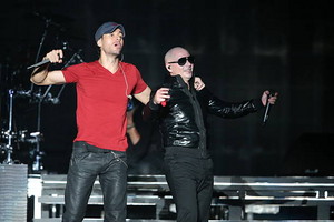 Enrique Iglesias and Pitbull
