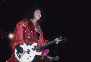  Gene ~Philadelphia, Pennsylvania...December 17, 1985 (Asylum Tour)