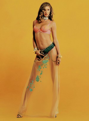  Gisele Bündchen for Vogue Italia (2023)