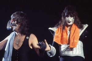 Peter and Ace ~St. Louis, Missouri...December 7, 1977 (Alive II Tour)