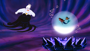  Walt Disney Screencaps – Ursula, Princess Ariel & menggelepar, flounder