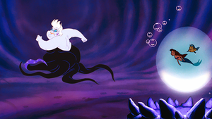 Walt Disney Screencaps – Ursula, Princess Ariel & menggelepar, flounder