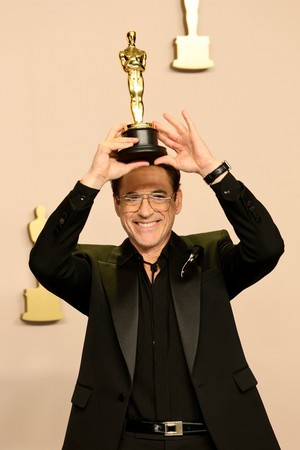  Robert Downey Jr ♡ 96th Annual Academy Awards | March 10, 2024