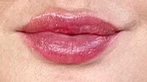  Melanie Moon's Lips (2022)