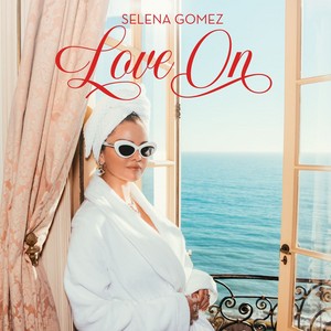  Selena Gomez - cinta On