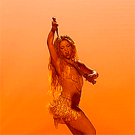  Shakira – 2023 MTV Video Musik Awards