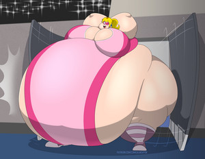  Sumo Fat Princess आड़ू, पीच enters the ring