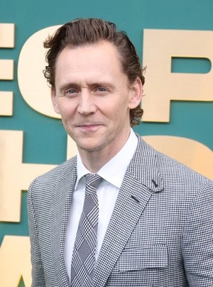  Tom Hiddleston | 2024 People's Choice Awards | Santa Monica, California | February 18, 2024