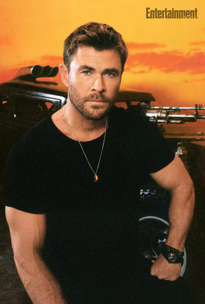  Chris Hemsworth - Entertainment Weekly Photoshoot - 2024