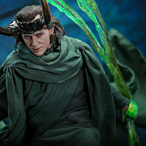 God Loki | Marvel Studios' Loki | Collectible Figure